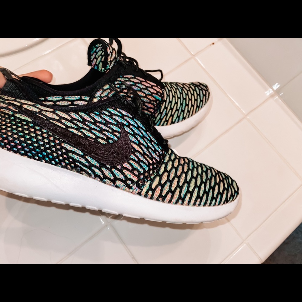 Nike Roshe Run Flyknit